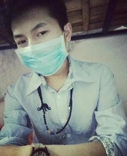 城别丶丶的头像