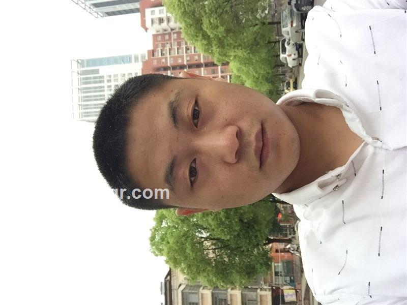 一个人的夜的头像