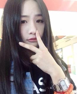小晓月亮的头像