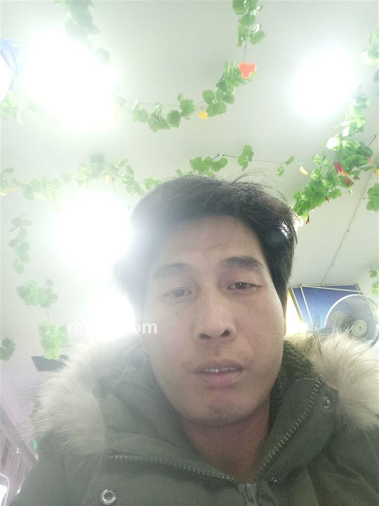 玩玩而已的头像