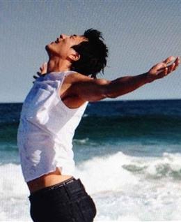 单身男士一枚的头像