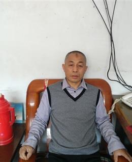 夕阳彩虹的头像