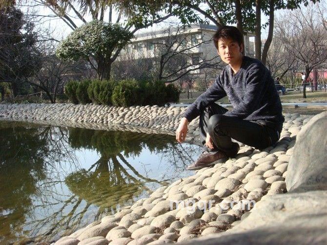 激情,体贴的头像