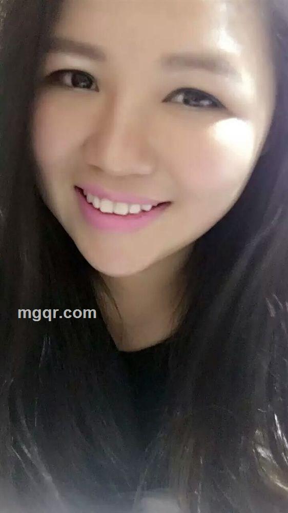 屋里可爱小女子的头像