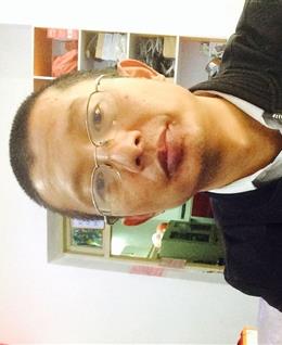 广陈阳光的头像