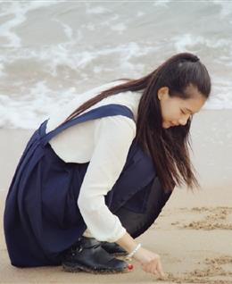依依静的头像