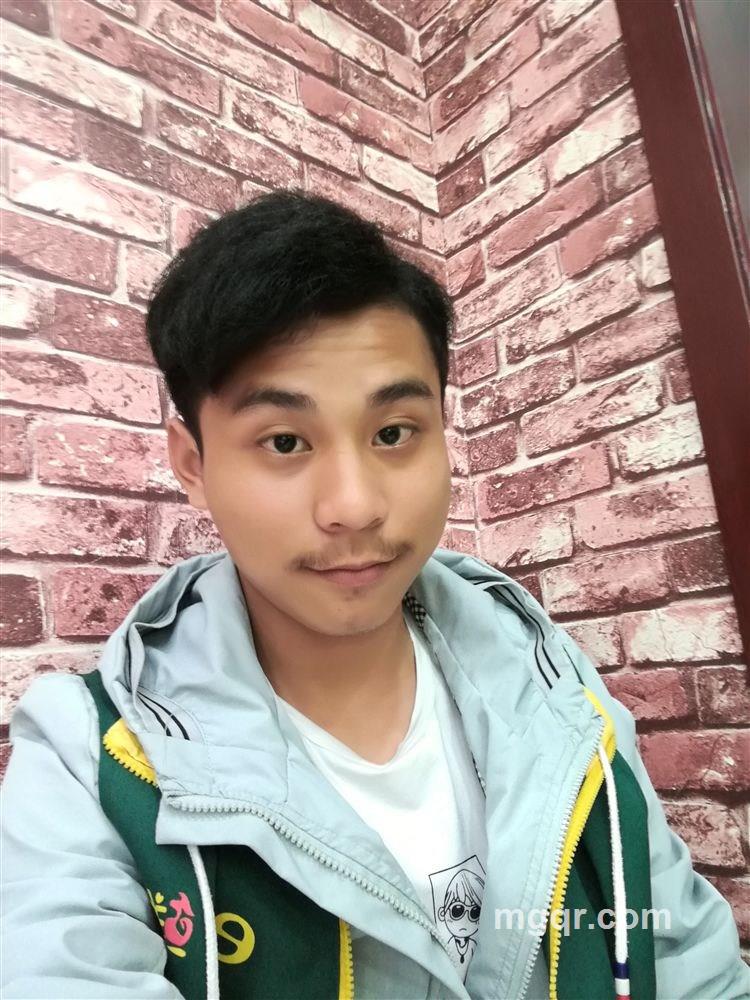 小贱人的头像