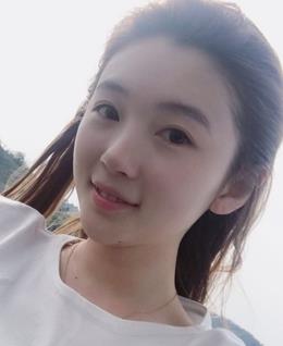 只等你出现、的头像