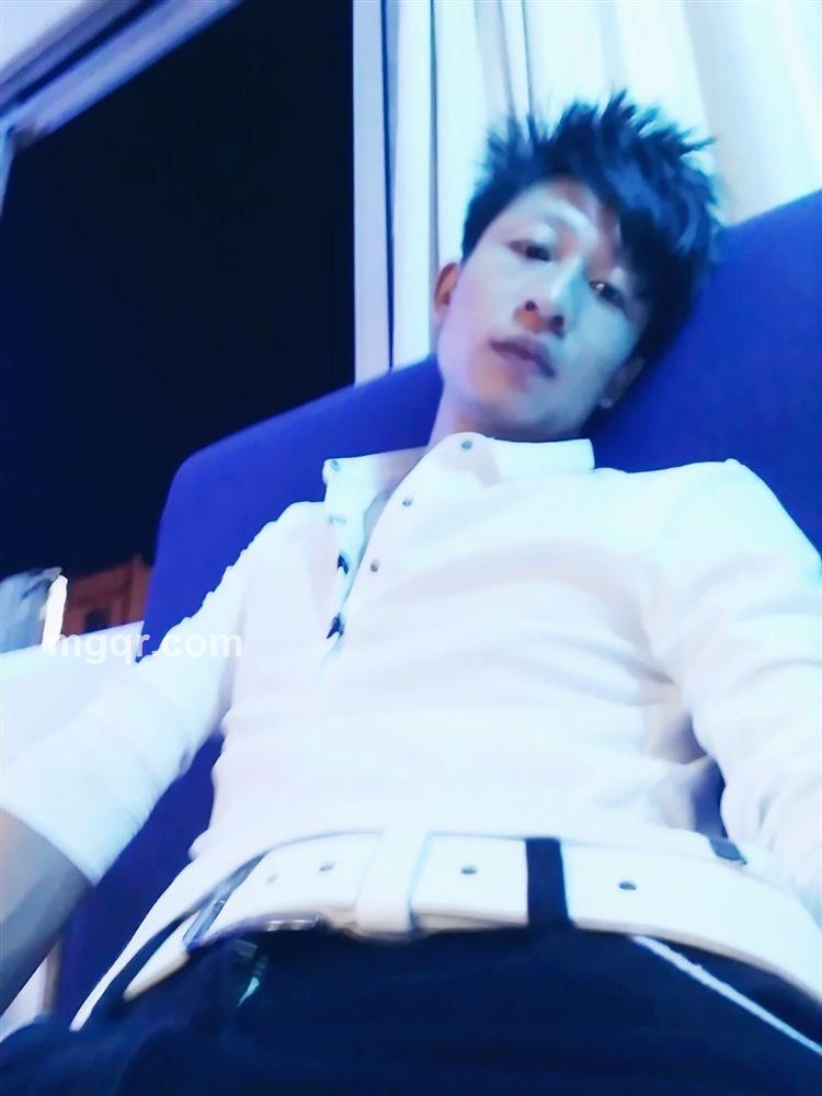 坐墙等红杏的头像