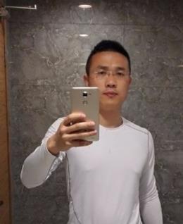 一路同行1111的头像