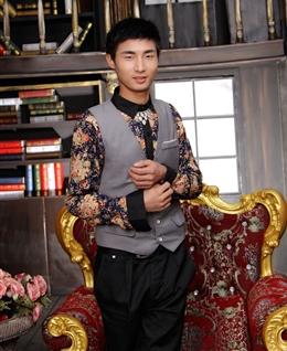 又猛又乆的头像