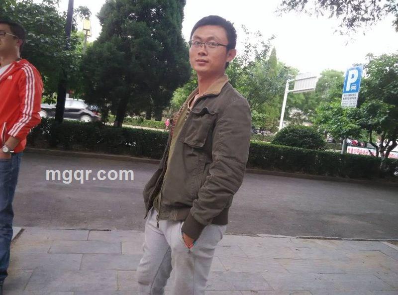 鑫光灿烂的头像