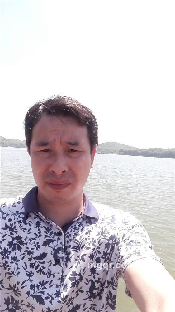 孤独在异地的头像