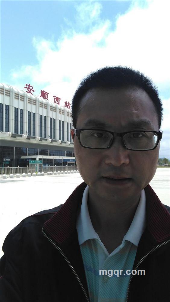 随天暖男z的头像