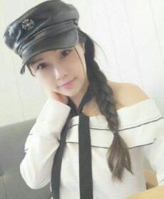 小样儿^ω^的头像