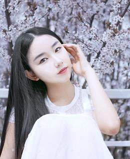 Isabelle-sh的头像