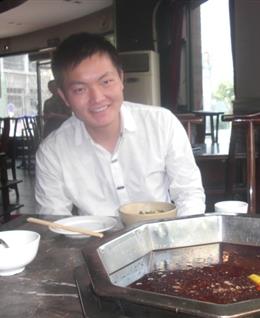 流氓猫不是我的头像