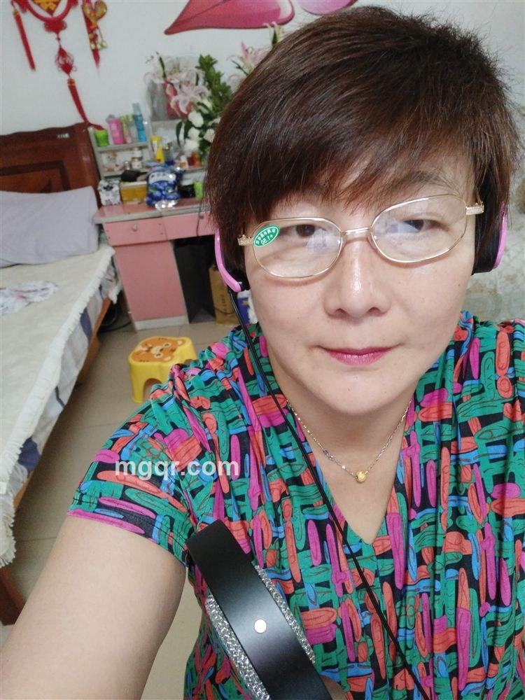 软弱给谁看的头像