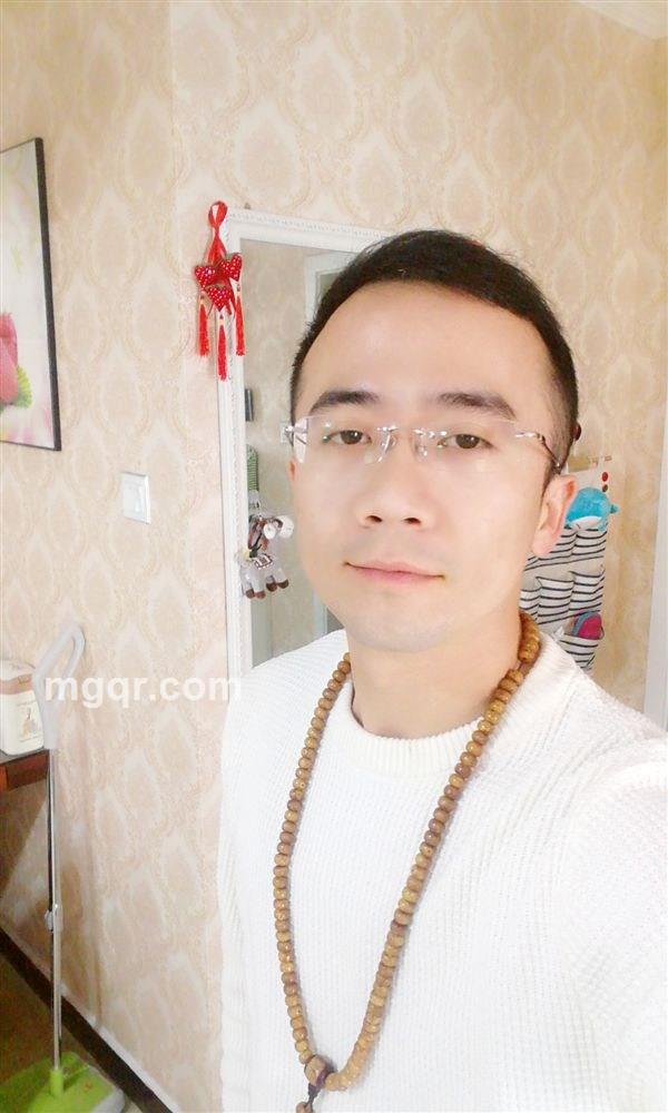 鬼脸嘟嘟的头像