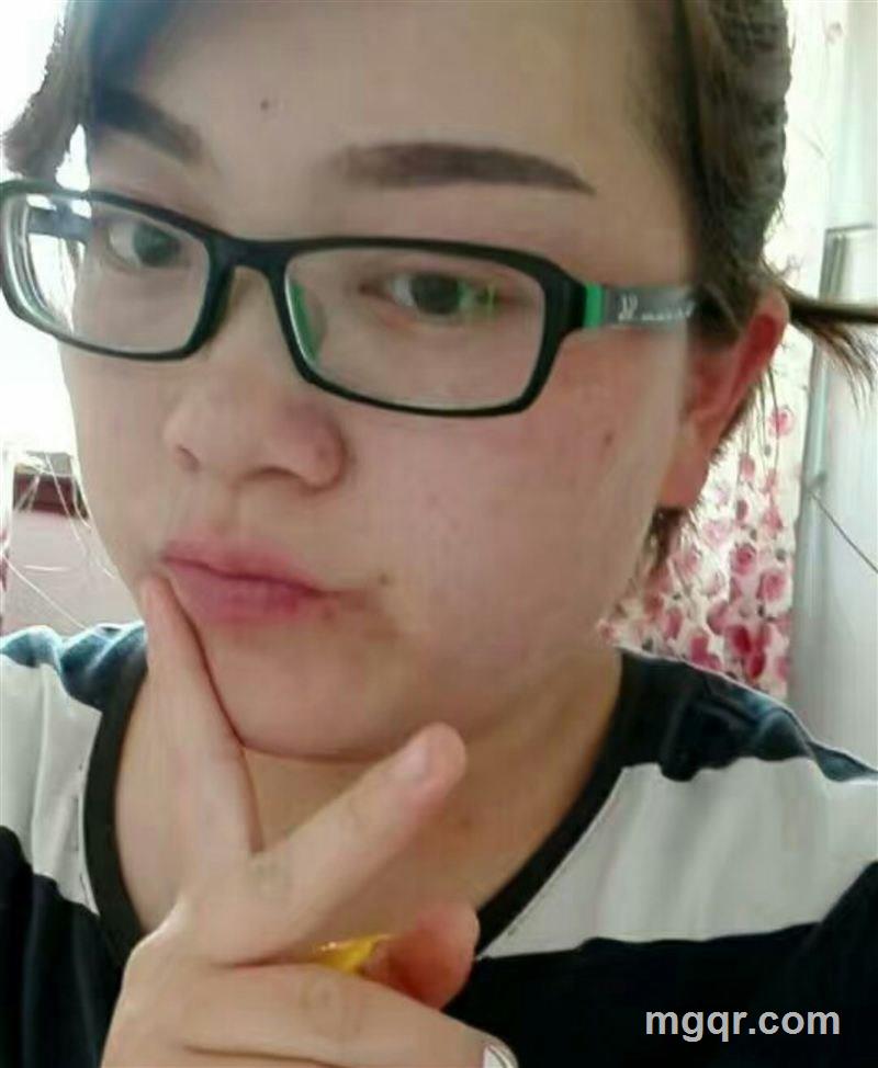 笨笨的～的头像