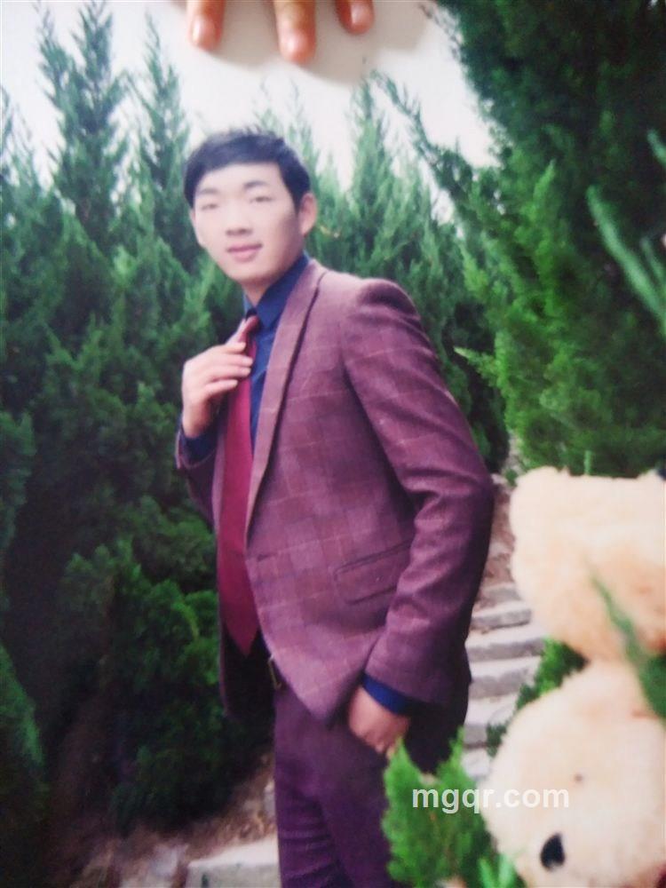 饥渴的狼的头像