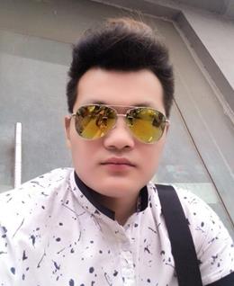 一头狼孤独的头像