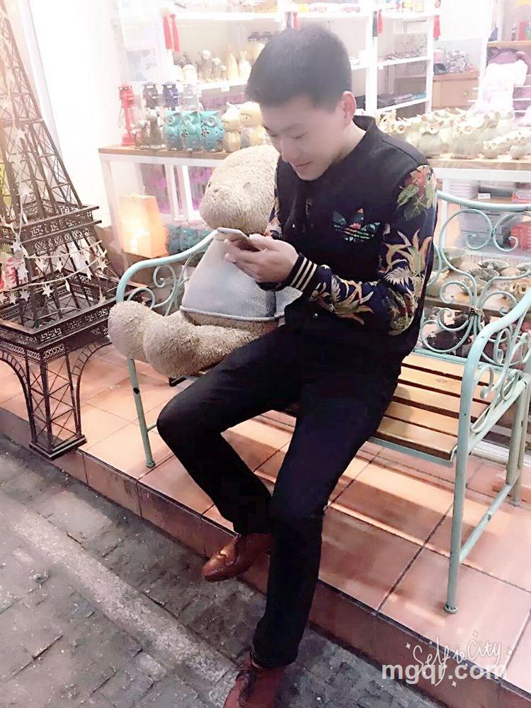 来一个聊天的朋友的头像