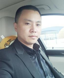 一个人的往事以随风的头像