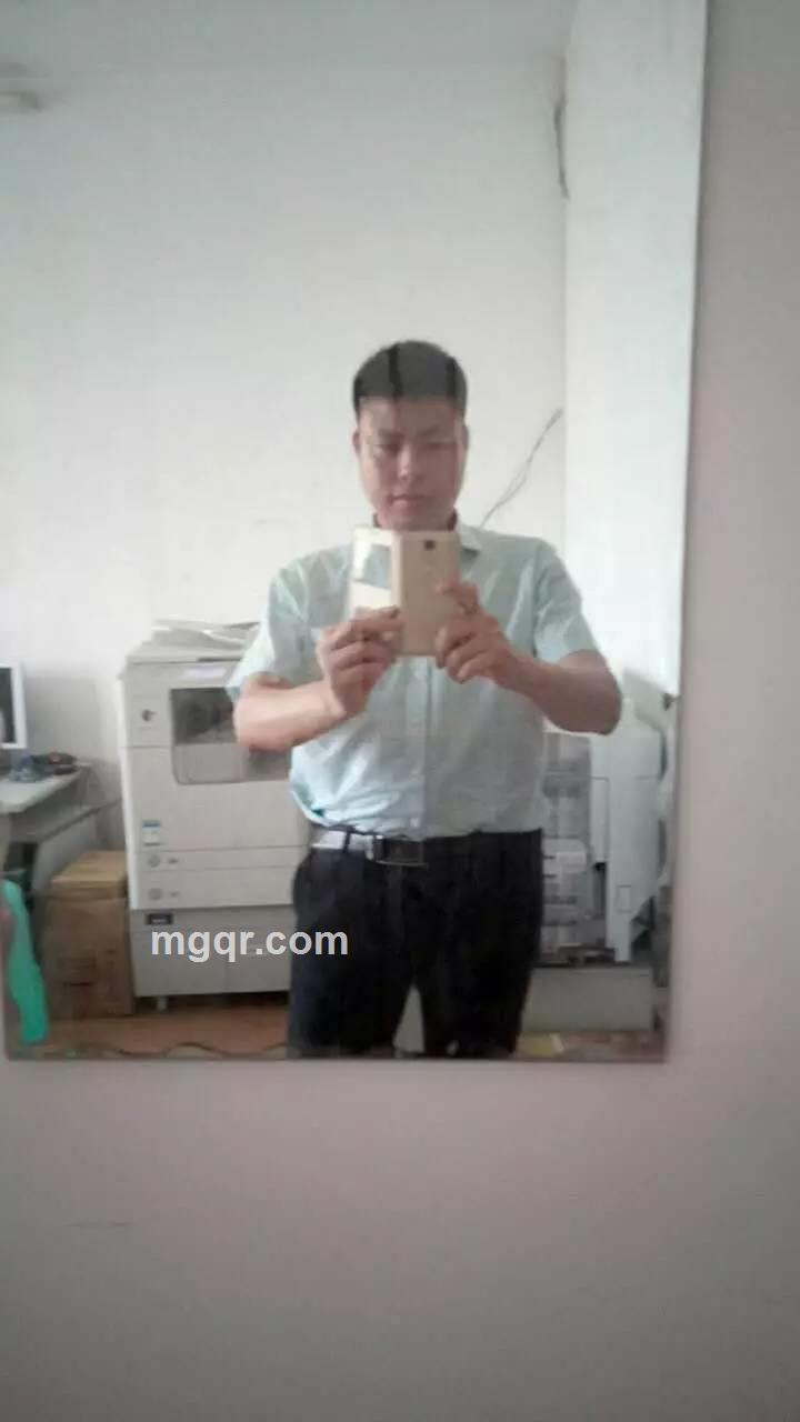 不会飞的死猪的头像