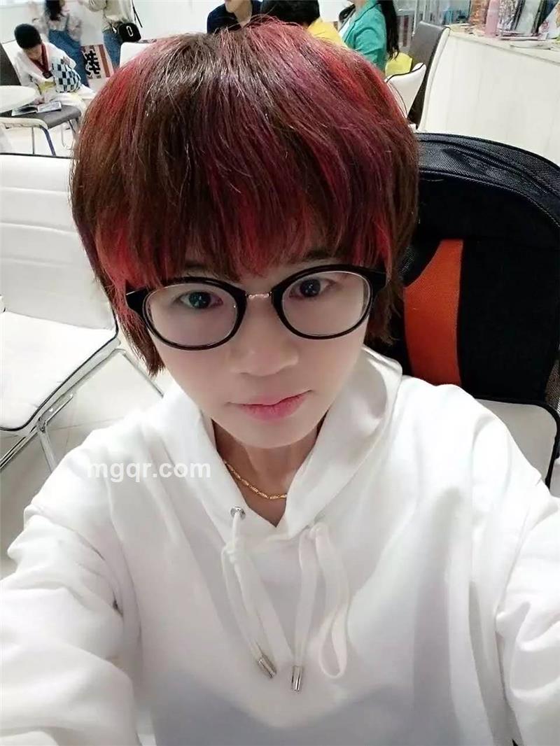 吆儿的头像