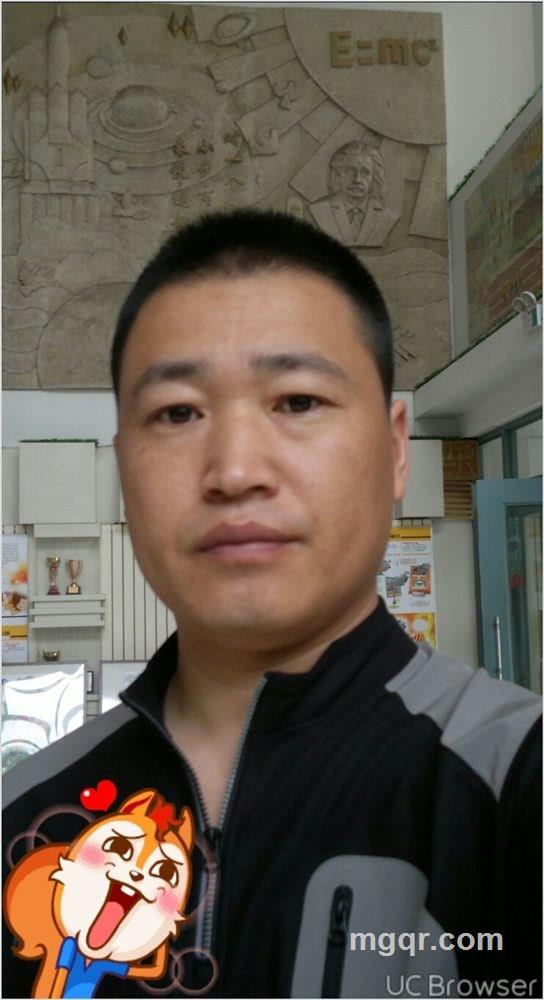 悬崖上的狼的头像