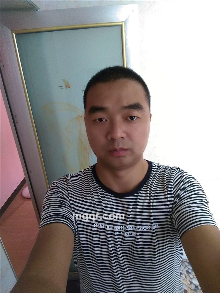 f爱在深秋的头像