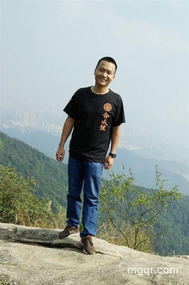 幸福始终充满着缺陷