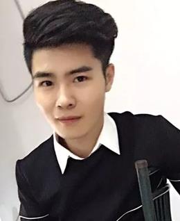 青花易碎丶的头像