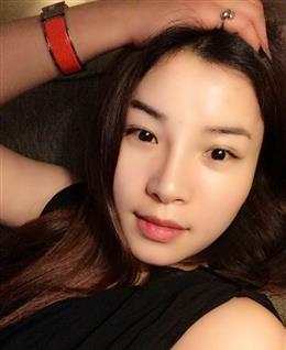 晓歆QAQ的头像