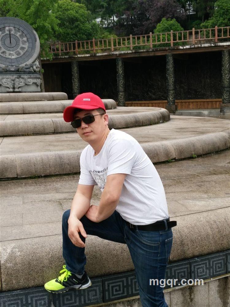 明月传情的头像