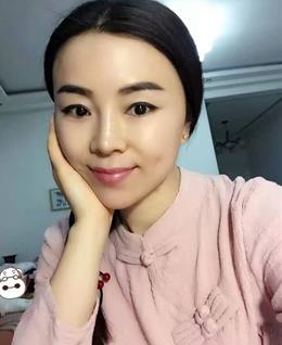 不媚不毒不女人的头像