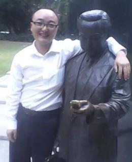 潇洒的男人的头像