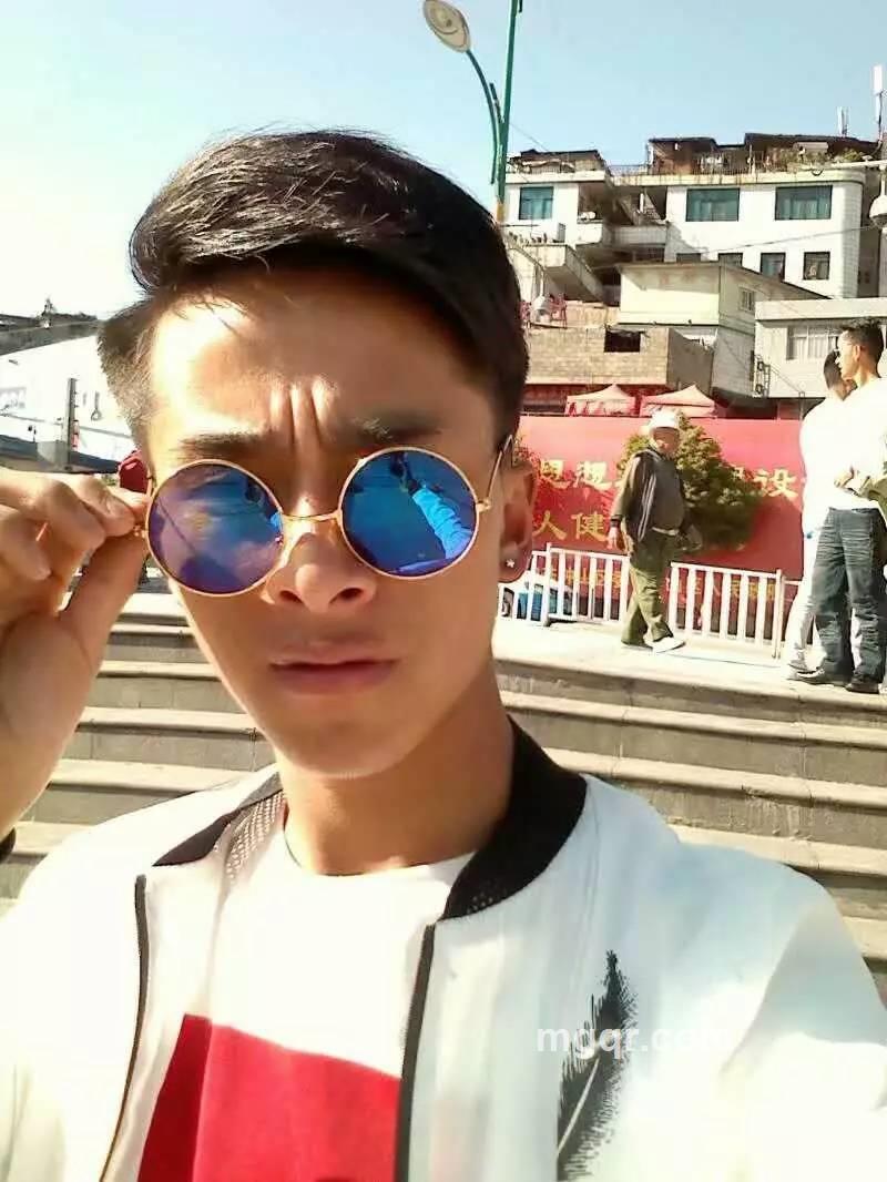 军哥你爱吗L的头像