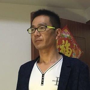 蓝色忧郁的大叔的头像