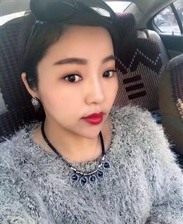 A淡淡花香的头像