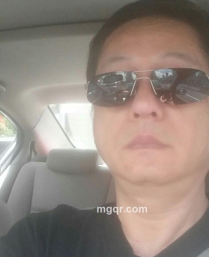Dennis 的头像