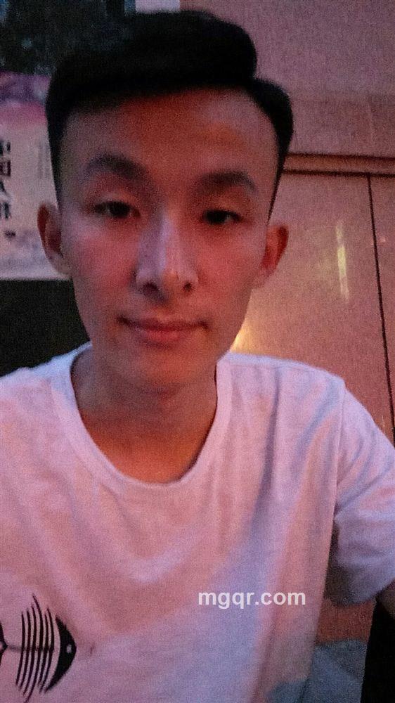 比十八少一厘米的头像