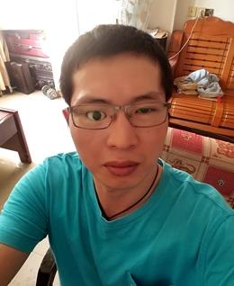 烟中寂寞的头像