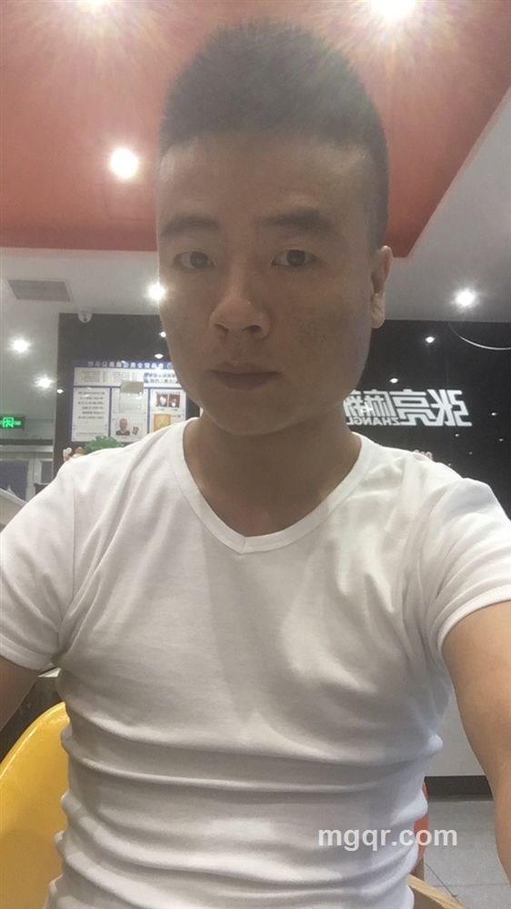 大坑神父的头像