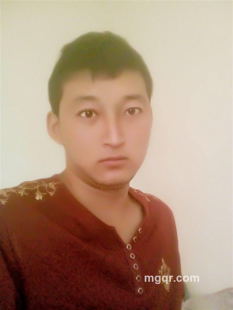 摸摸哦哦弄的头像