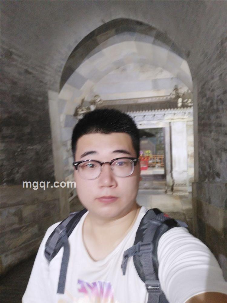 家住海边我爱浪的头像