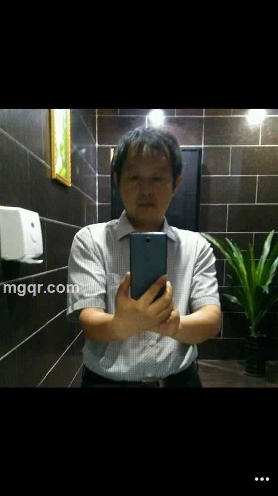 让爱飞起来的头像