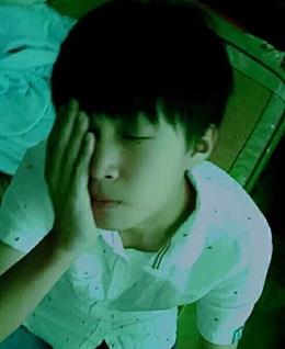 寂寞的学生哥的头像