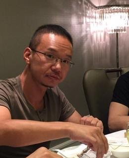 YOUYUANRENSHINI的头像